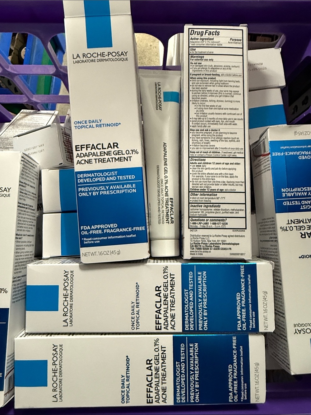 La Roche-posay Acne Treatment - White/Blue wholesale reseller 30 pieces